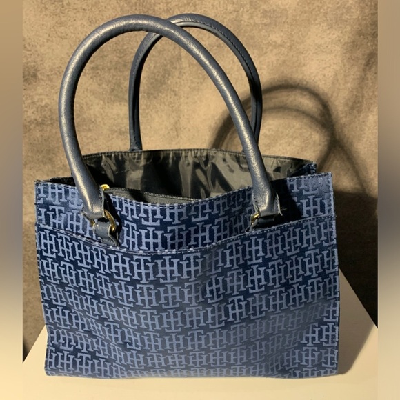 Tommy Hilfiger Navy Blue Tote Bag - Picture 2 of 9